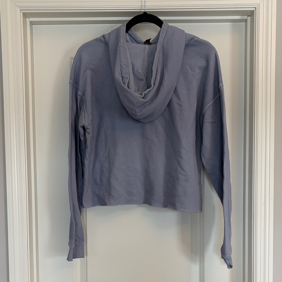 Wild Fable Lavender Cropped Oversized Hoodie - Picture 2 of 3